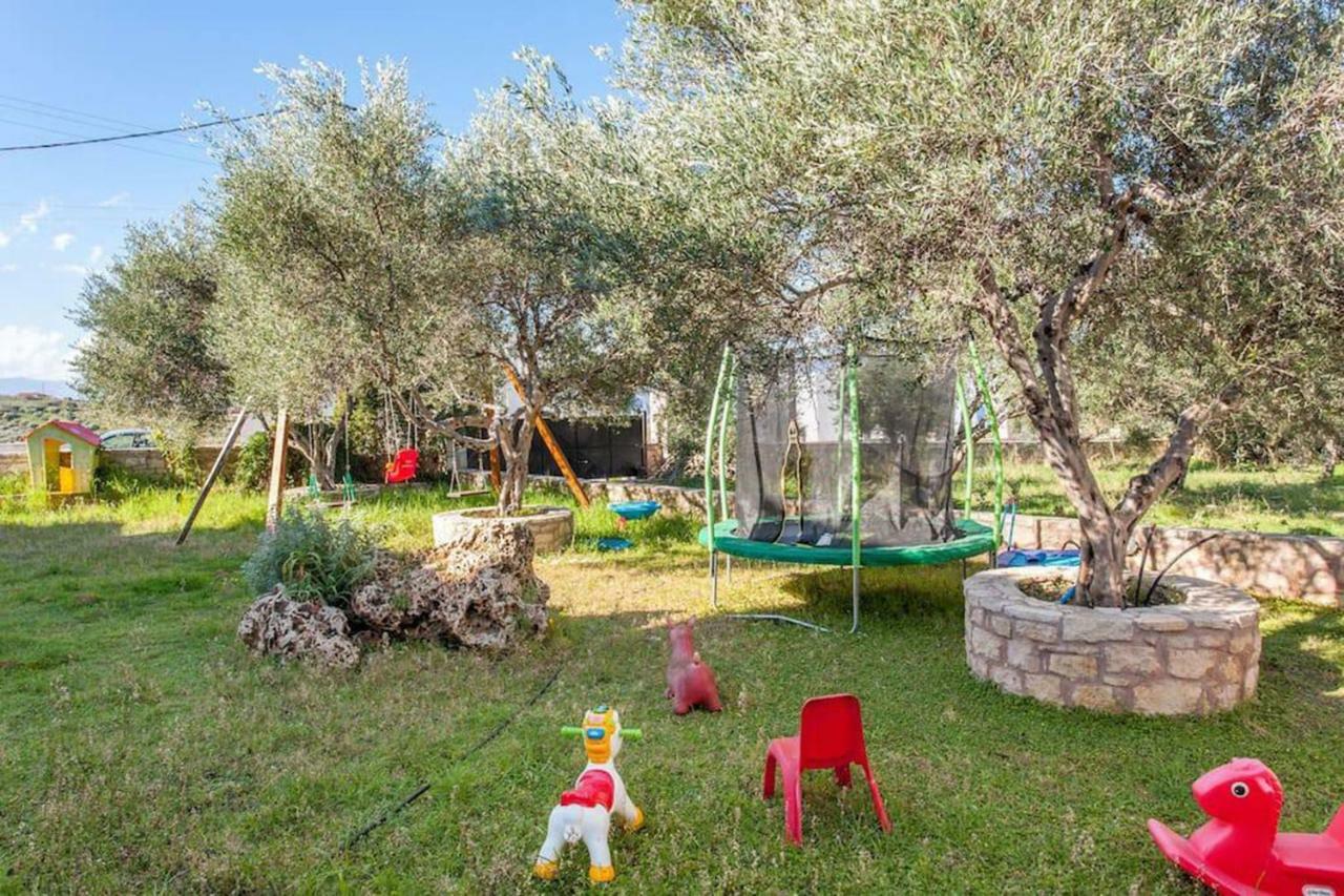 Olive Tree Farm 200M From The Beach Episkopi  Exterior photo